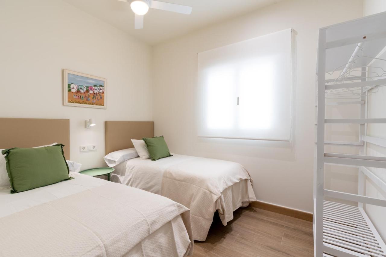 Apartamentos Cervantes 17 Sevilla Exterior foto