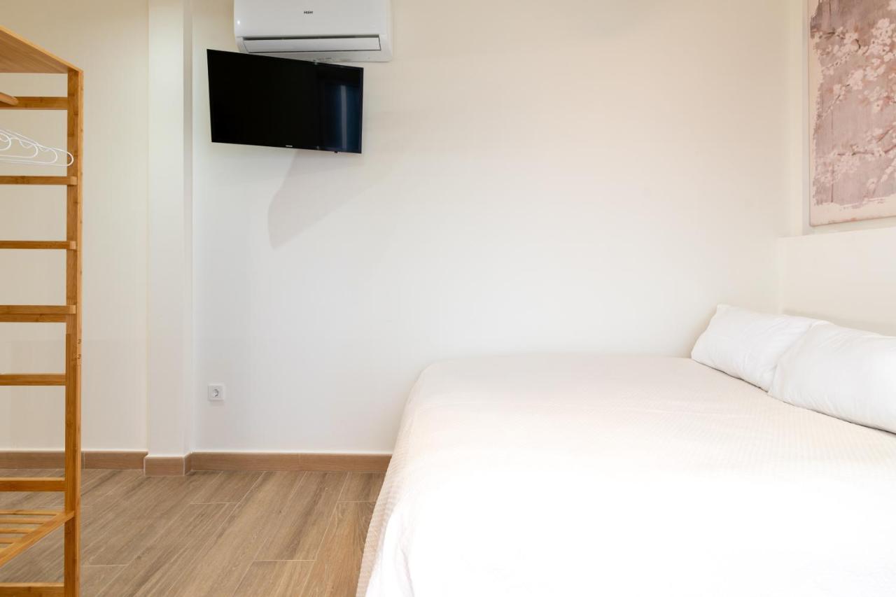 Apartamentos Cervantes 17 Sevilla Exterior foto